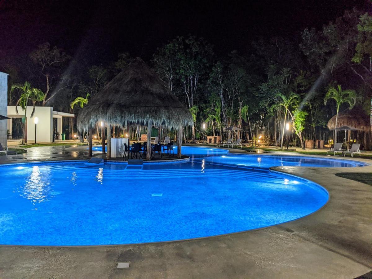 2-Bedroom Condo By The Jungle W/ Swimming Pool Puerto Morelos Exterior photo